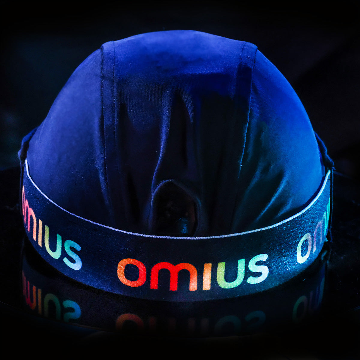 Gorra con 20 piezas de enfriamiento / Cap with 20 cooling pieces - Omius