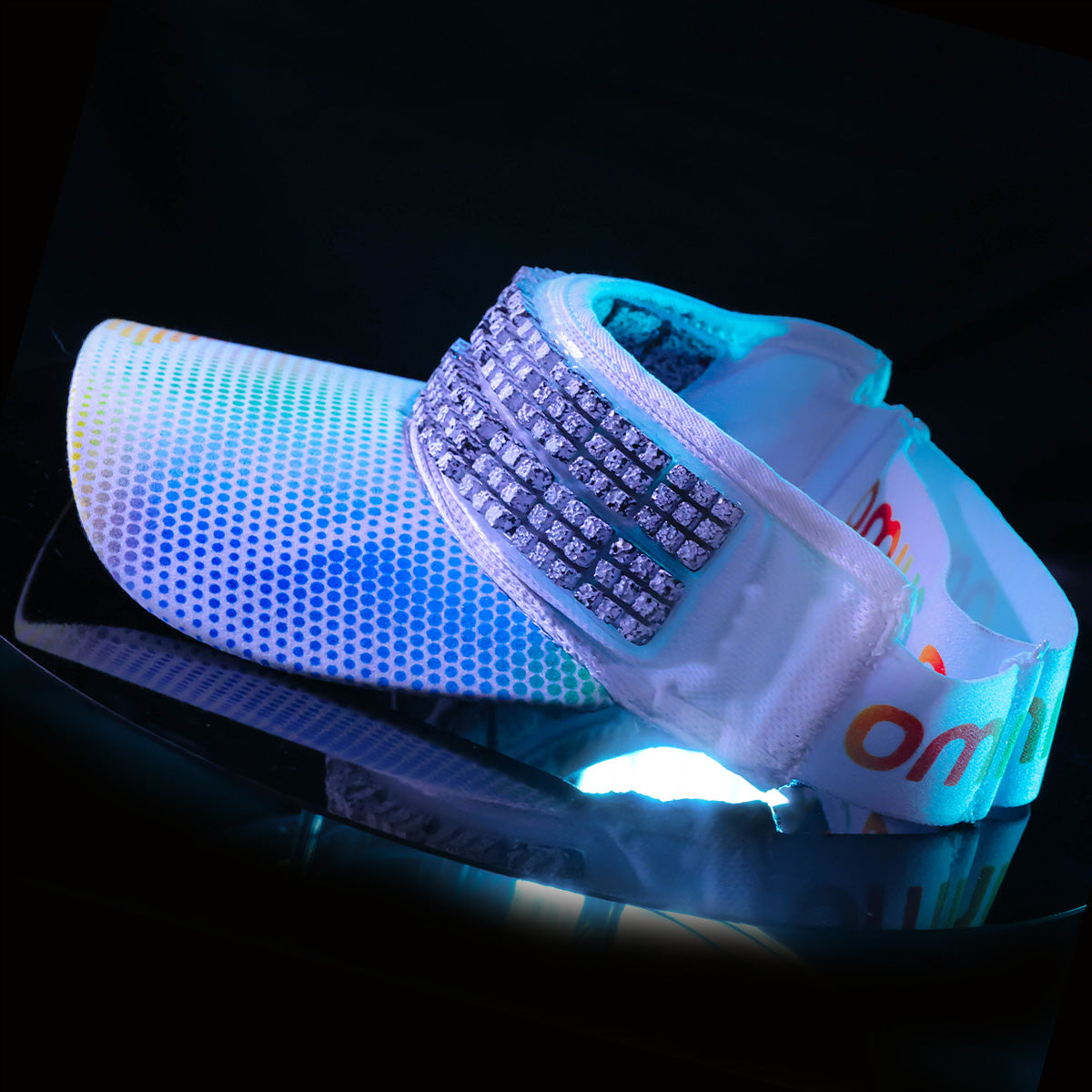 Visera con 20 piezas de enfriamiento/ Visor with 20 cooling pieces - Omius